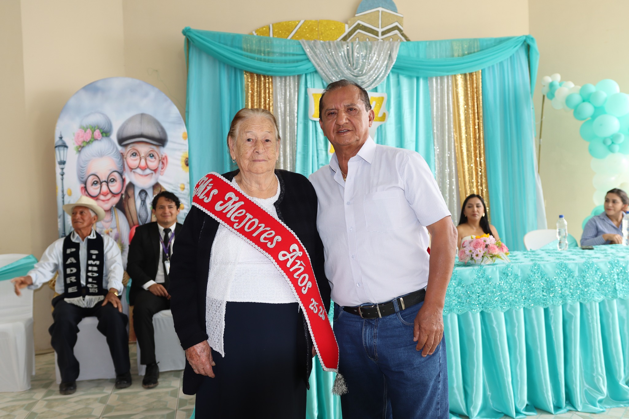 Homenaje a los adultos mayores 