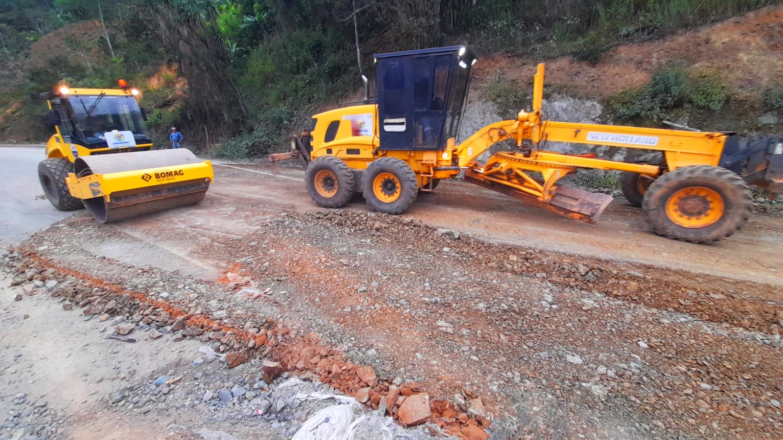   Trabajamos articuladamente para el mantenimiento vial